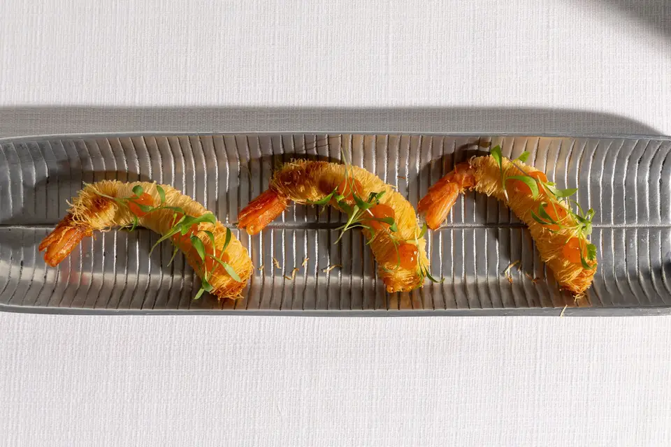 Langostinos a la plancha emplatados